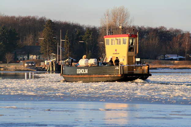 Egholm--pa╠è-Limfjorden.jpg